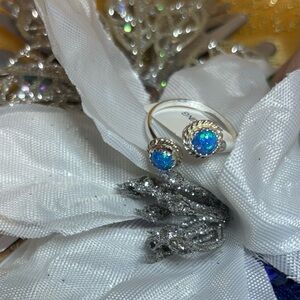 ✨ Navajo Esther White Sterling Silver Blue Opal Bypass Ring ✨